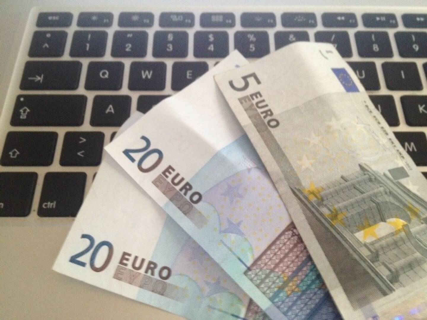 Porr erhöht das Kapital zu 45 Euro http://www.porr.at/index.php?id=5267