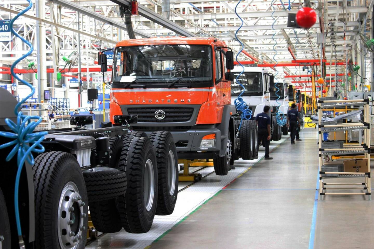 Daimler Trucks mit Verkaufserfolg in Indien: 10.000 BharatBenz Lkw abgesetzt, Absatz steigt um 67% im ersten Quartal 2014, im März erstmals 1.000 Fahrzeuge in einem Monat verkauft, Marktanteil auf über 5% ausgebaut (Bild: Daimler)
