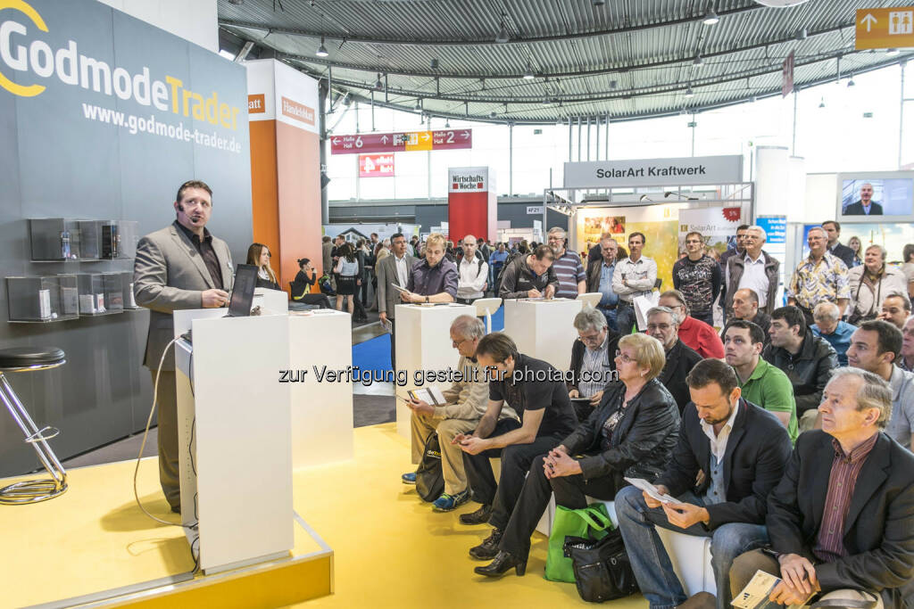 Vortrag des Ausstellers GodmodeTrader in Halle 4 (Bild: Messe Stuttgart) (11.04.2014) 