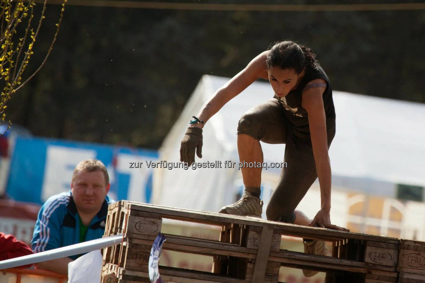 Suzan Aytekin, Journalistin, Lifestyle-Expertin beim Jump Gatsch Enten Crosslauf in Großmeiseldorf