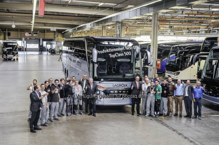 Daimler Buses Staret Im EvoBus Werk Neu-Ulm Die Neue Setra TopClass 500 ...