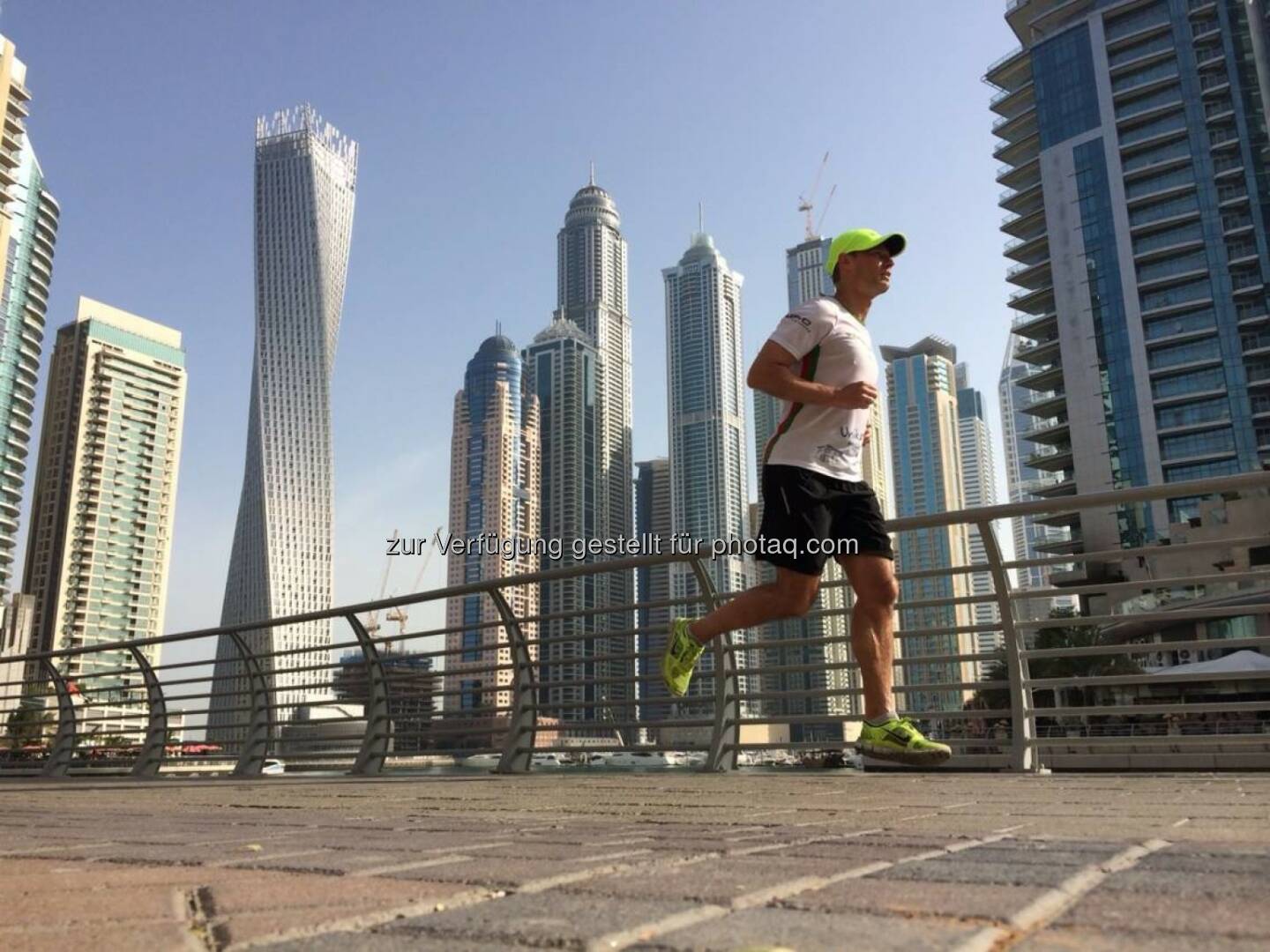 Andreas Schweighofer läuft in Dubai