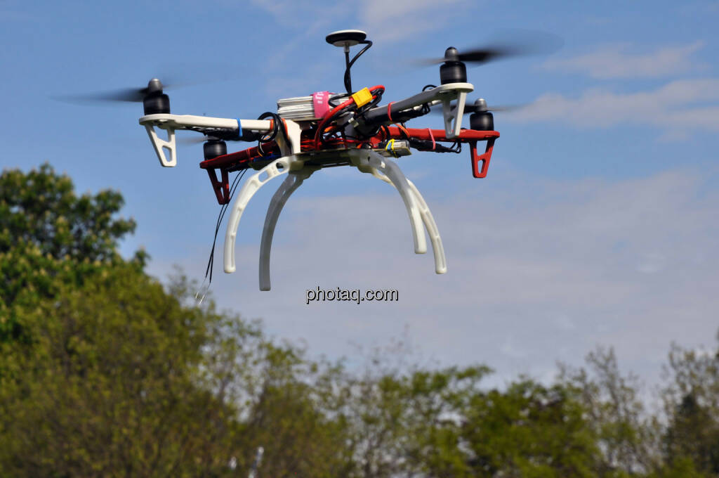 Drohne, DJI F450 QuadroCopter (20.04.2014) 