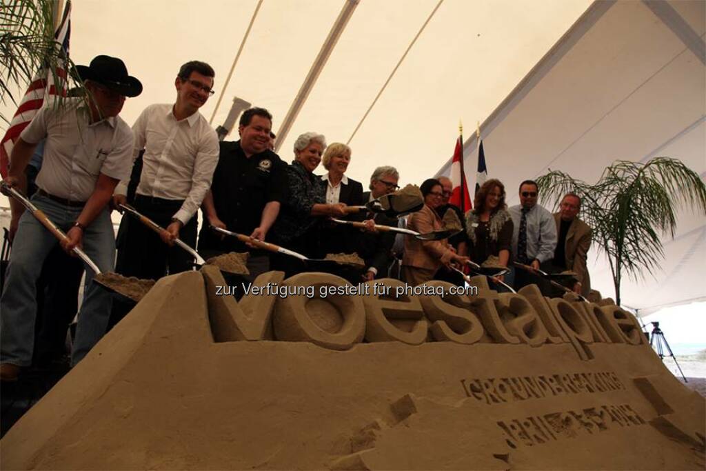 voestalpine Corpus Christi: Groundbreaking ceremony for new direct reduction plant: April 23, 2014 saw the groundbreaking ceremony for construction of the new plant in Corpus Christi, #Texas. From 2016 onwards, two million tons of #HBI (hot briquetted iron) will be produced here annually. http://bit.ly/1mHI4aL  Source: http://facebook.com/voestalpine (24.04.2014) 