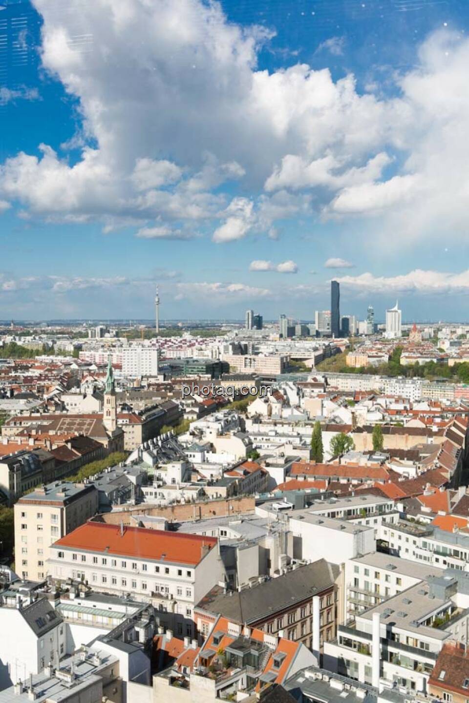 Wien, Donauplatte, DC Tower, Blick vom Uniqa Tower