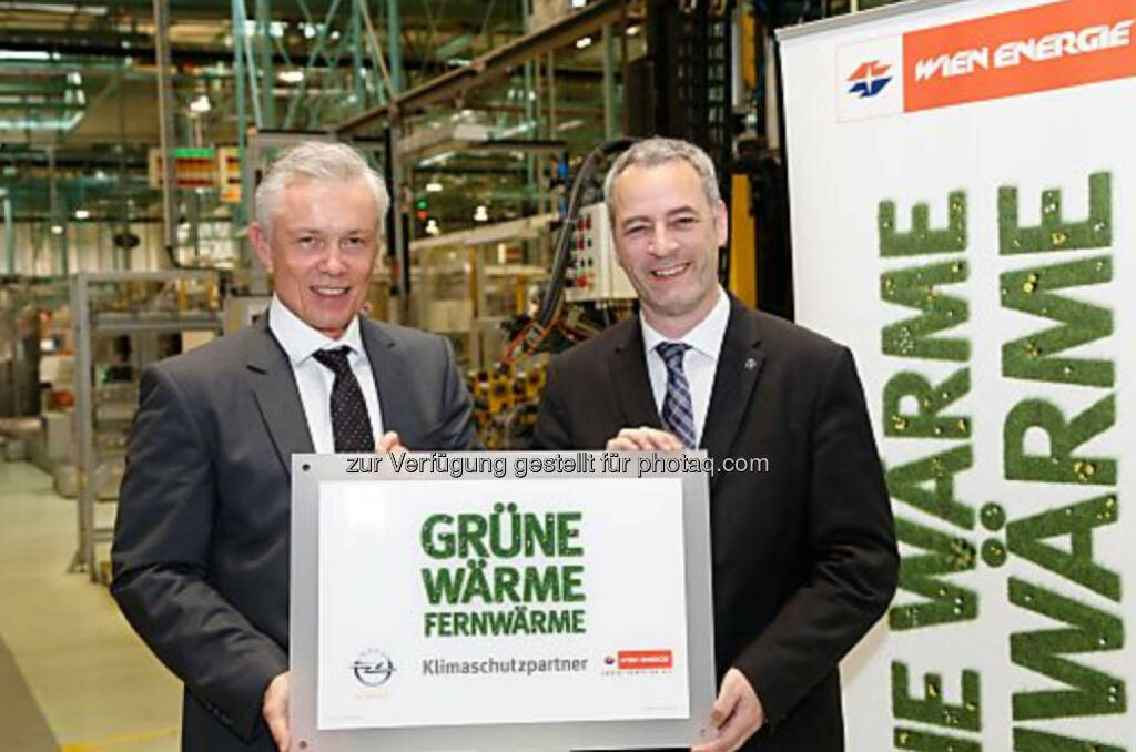 Opel Wien zieht positive Umweltbilanz: Robert Grüneis (Geschäftsführer Wien Energie), Michael Lewald (Generaldirektor Opel Wien) (c) Lechner (03.05.2014) 