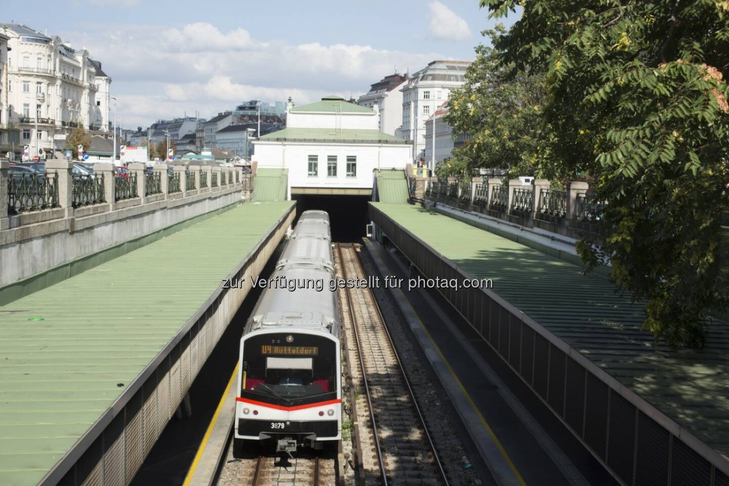 Siemens hat von den Wiener Linien die Aufträge erhalten die U-Bahnlinie U4 der Stadt Wien in den nächsten Jahren signaltechnisch auf den neuesten Stand der Technik zu bringen. Zum Lieferumfang gehören elektronische Stellwerke vom Typ Trackguard Sicas ECC sowie die Einbindung des automatischen Zugbeeinflussungssystem Trainguard LZB513. (Bild: Siemens)