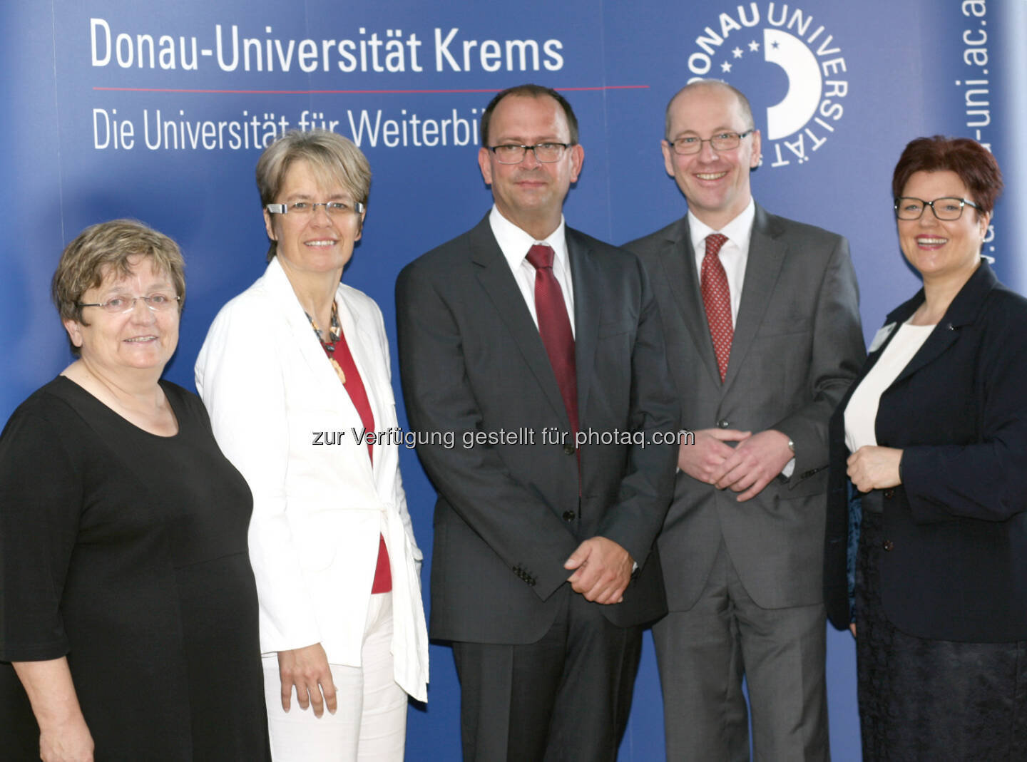 Eröffnung der 3. Kremser Wissensmanagement-Tage: Anna Wegl (Bildungsstadträtin, Krems), Landesrätin Petra Bohuslav, Oliver Lehnert (Herausgeber des Fachmagazins „wissensmanagement“), Friedrich Faulhammer (Rektor der Donau-Universität Krems), Christine Perkonigg (Projektleiterin Kremser Wissensmanagement-Tage, Donau-Universität Krems) (Foto: WIMA-Tage 2014)