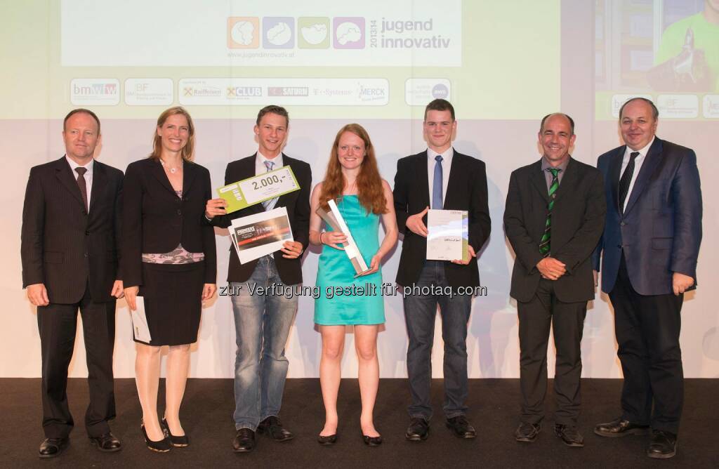 In der Kategorie Science konnten Dominik Dörler, Simon Moll und Hanna Weiss von der HTBLuVA Dornbirn die Experten-Jury mit ihrem Projekt Phosphor-Cycle überzeugen. Das Trio hat ein Verfahren zur Rückgewinnung von Phosphor auf Basis von Abfällen wie Klärschlamm und Tierknochenmehl entwickelt., © aws, Voglhuber (29.05.2014) 