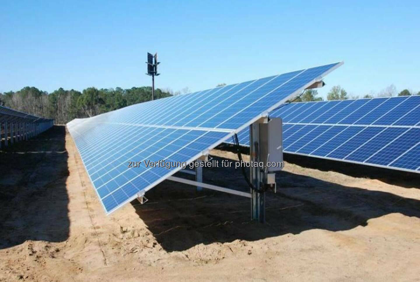 Canadian Solar Modules on South Carolina's largest and first solar farm.  Source: http://facebook.com/Canadian.Solar.CSIQ