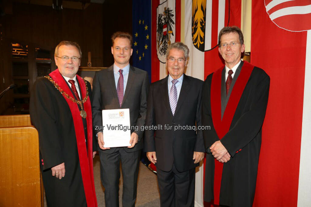 Rektor Hagelauer (Johannes Kepler Universität (JKU) Linz), Roland Schatz, Bundespräsident Heinz Fischer, Prof. Krotschek: Promovenden der Johannes Kepler Universität (JKU) Linz erhielten die Doktorwürde der Technischen Wissenschaften., © Aussendung (02.06.2014) 