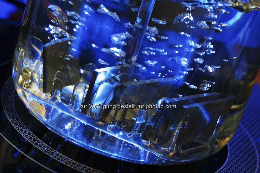 Oberflächenanalytik, (C) eric krügl, © voestalpine - Homepage (29.12.2012) 