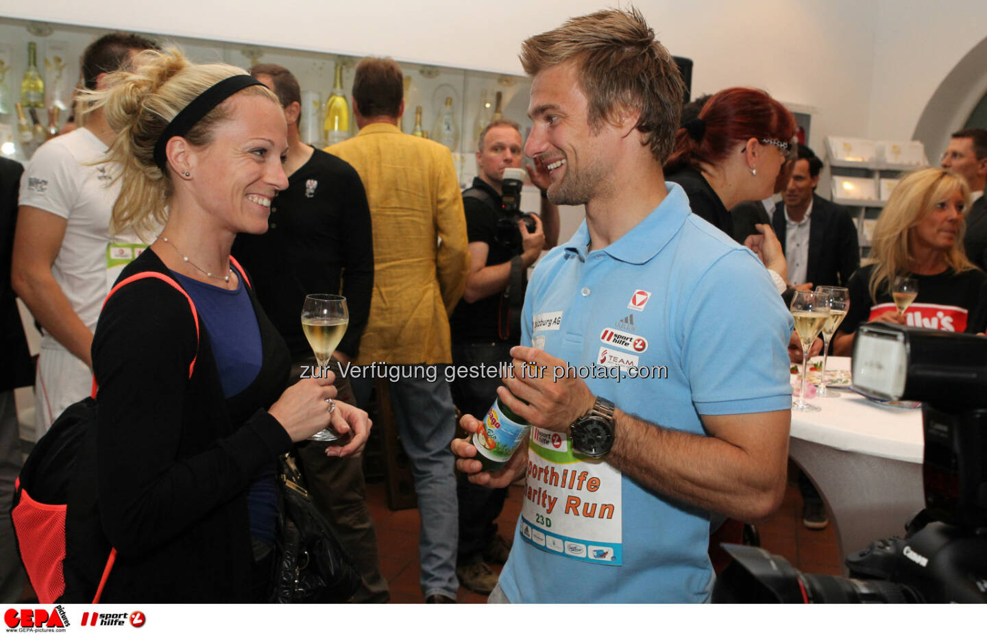 Ludwig Paischer (AUT) und eine Teilnehmerin. Foto: GEPA pictures/ Philipp Brem