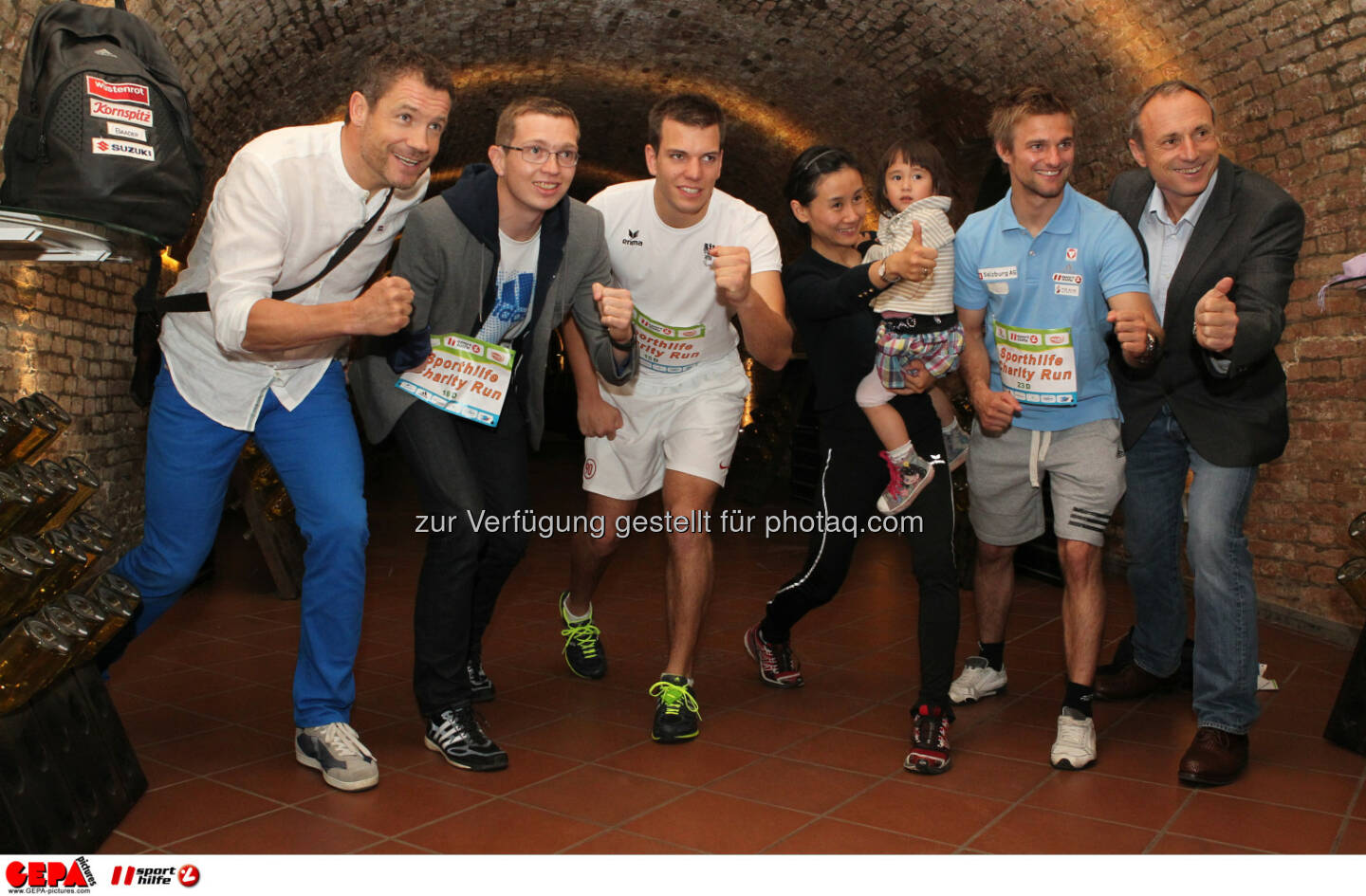 Armin Assinger, Guenther Matzinger, Markus Salcher, Liu Jia, Ludwig Paischer (AUT) und Anton Schutti (Sporthilfe). Foto: GEPA pictures/ Philipp Brem