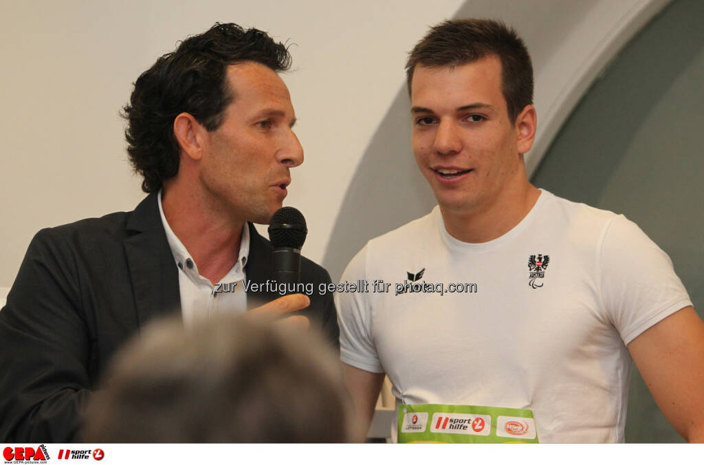 Moderator Tom Walek und Markus Salcher (AUT). Foto: GEPA pictures/ Philipp Brem (04.06.2014) 