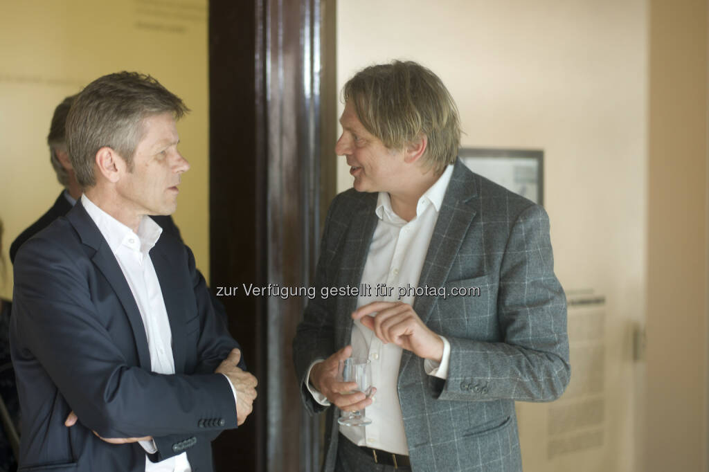  Kulturminister Josef Ostermayer besucht Architekten Johannes Baar-Baarenfels auf der Biennale in Venedig. (C): Baar-Baarenfels Architekten/Oskar Schmidt 
 (06.06.2014) 