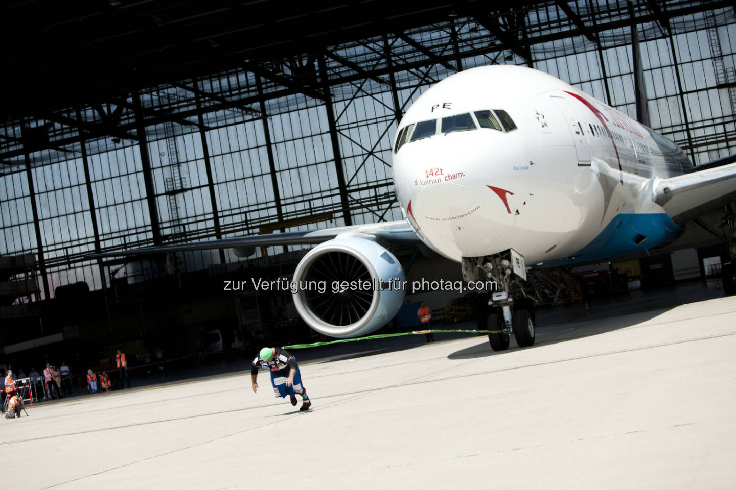 “Austrian Rock” (Franz Müllner) zog Boeing 777 mit 142 Tonnen, neuer Weltrekord (Foto: Michèle Pauty)