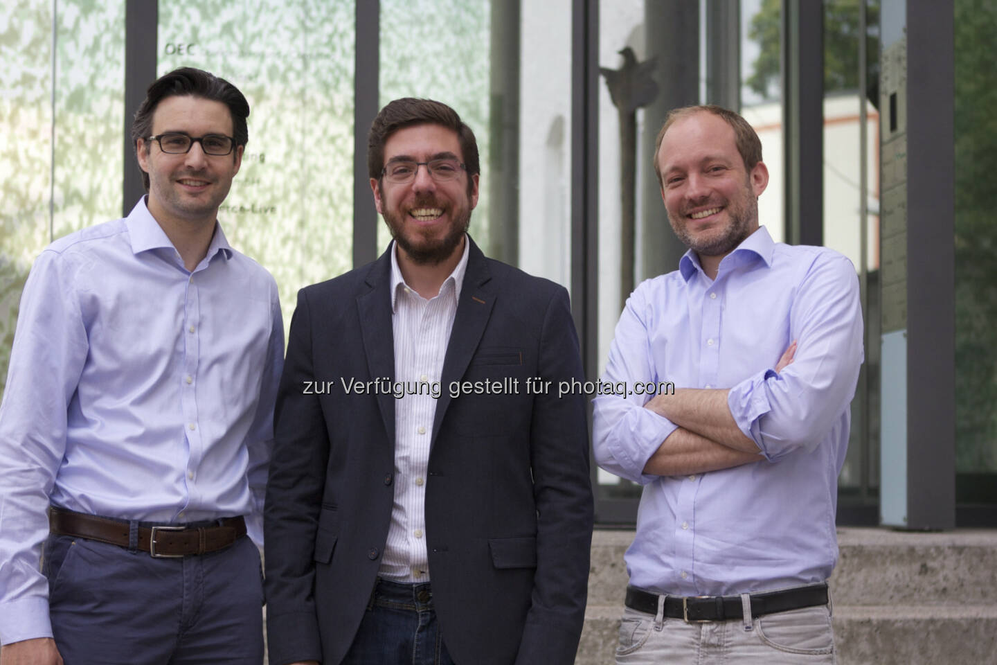 Oliver Vins, Yassin Hankir und Thomas Bloch bringen mit dem FinTech-Startup vaamo (www.vaamo.de) die einfache Geldanlage für jedermann (c) vaamo