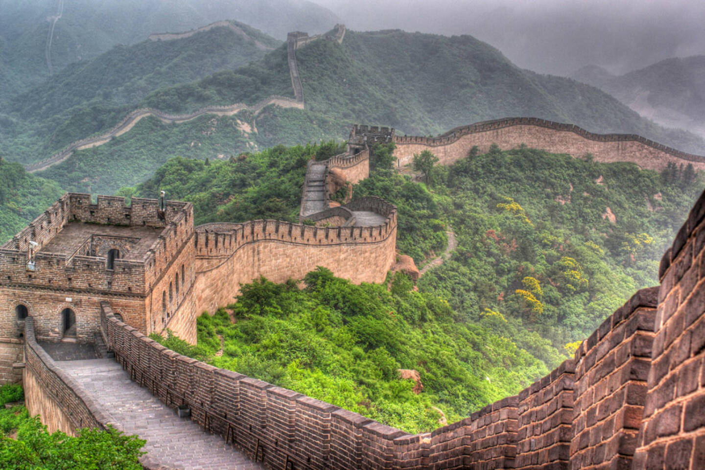 Chinesische Mauer, China, http://www.shutterstock.com/de/pic-93984988/stock-photo-the-great-wall-of-china.html 