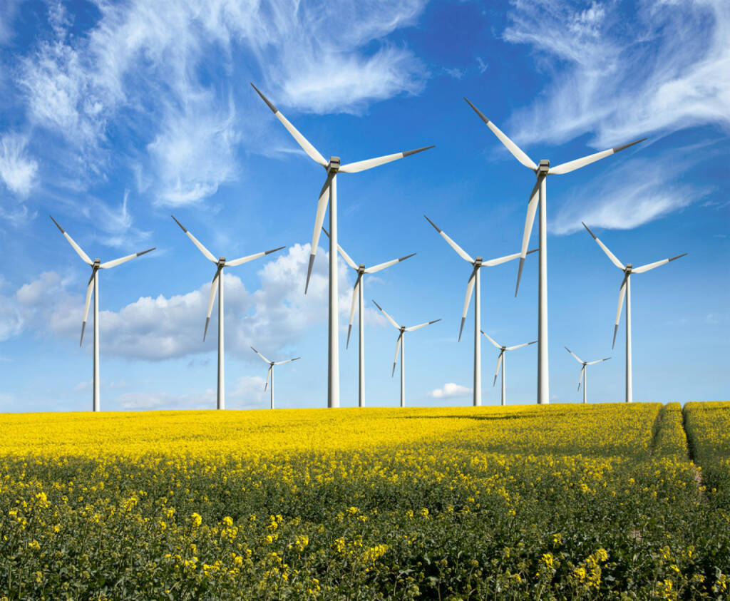 Windrad, Windpark, Windenergie, Energie, http://www.shutterstock.com/de/pic-98069774/stock-photo-eco-power-wind-turbines.html  (04.07.2014) 