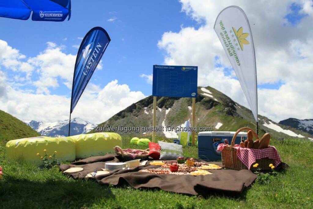 Gastein Mehr unter https://www.facebook.com/GasteinLadies (06.07.2014) 