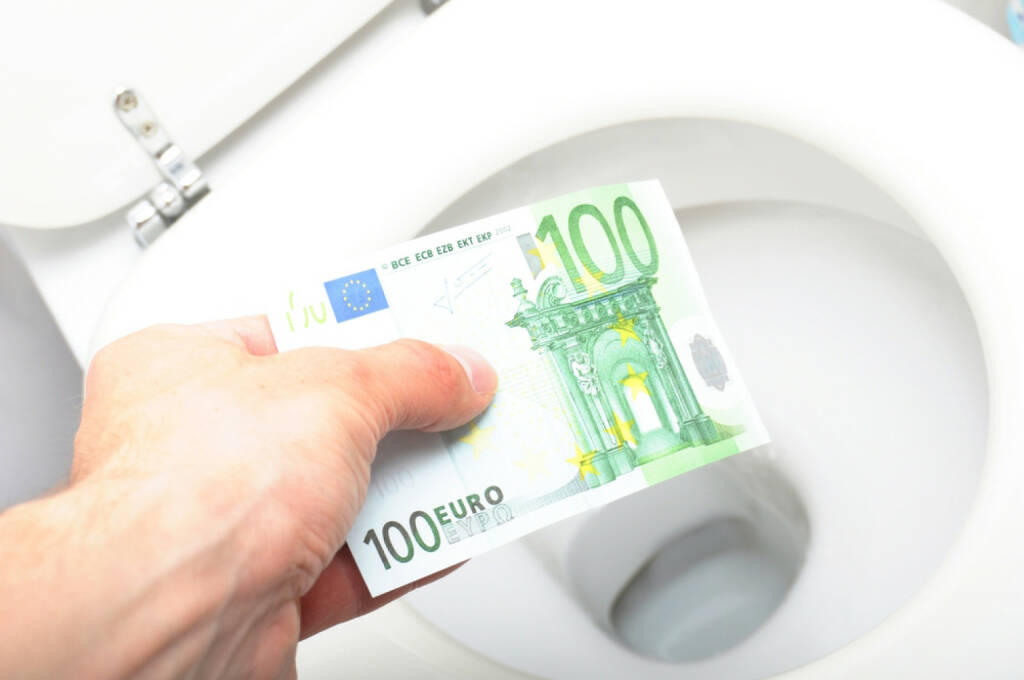 Geld, Toilette, Verschwendung, Klo, Verlust, Euro, spülen, Mißerfolg, Abwertung, Zinsen, Negativzinsen, Strafzinsen http://www.shutterstock.com/de/pic-60927622/stock-photo-waste-of-money-concept-with-euro-bill-and-toilet.html  (07.07.2014) 