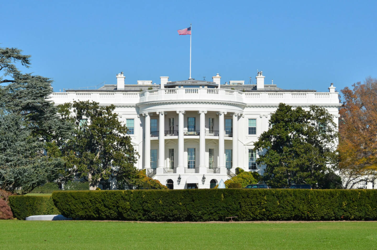 Washington, DC, USA, Weisses Haus, http://www.shutterstock.com/de/pic-119809810/stock-photo-the-white-house-washington-dc-united-states.html 