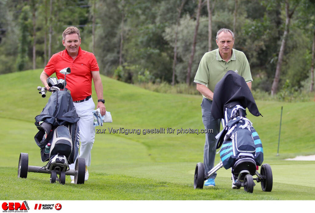 Werner Knausz (ARA) und Anton Schutti (Sporthilfe). Photo: GEPA pictures/ Christian Walgram (12.07.2014) 