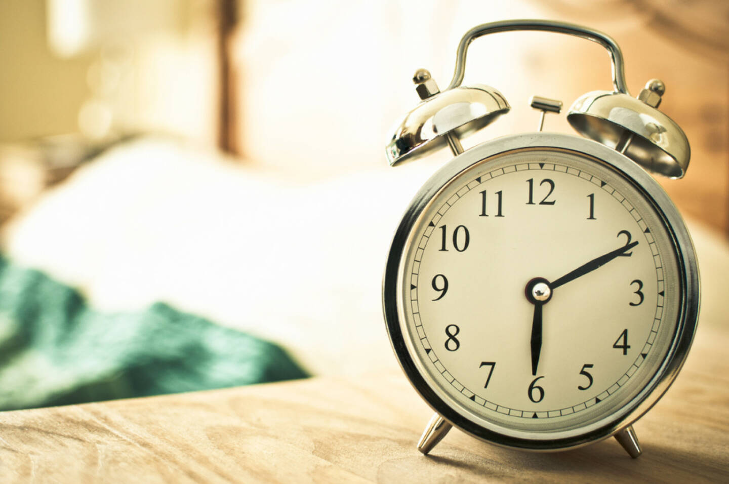 Wecker, Zeit, früh, spät, Geduld, Ungeduld, läuten, schlafen, http://www.shutterstock.com/de/pic-138625004/stock-photo-retro-alarm-clock.html (Bild: shutterstock.com)