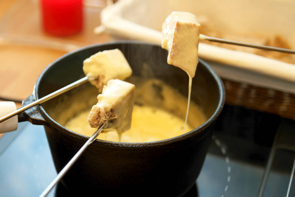 Käsefondue, Schweiz, Käse, food, http://www.shutterstock.com/de/pic-154452875/stock-photo-cheese-fondue.html , © www.shutterstock.com (13.07.2014) 