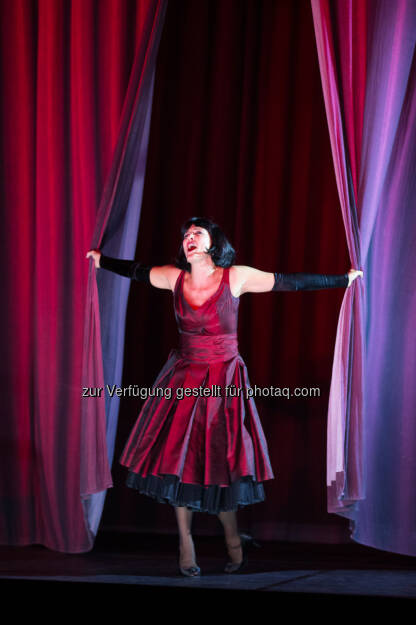 Theater an der Wien: Theater an der Wien: Fulminantes Saisonfinale mit La traviata: Marlis Petersen (Violetta Valéry) (14.07.2014) 