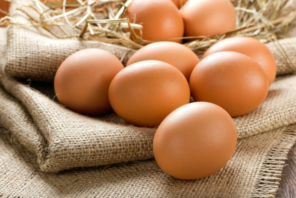 Eier, roh, faul, http://www.shutterstock.com/de/pic-113786020/stock-photo-eggs.html , © www.shutterstock.com (14.07.2014) 