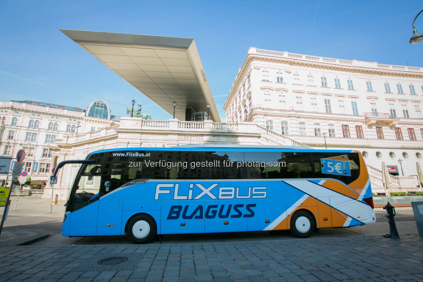 FlixBus, Deutschlands Testsieger bei Fernbusreisen, und Blaguss, Österreichs Experte im Linienverkehr, schließen sich für die größte deutsch-österreichische Fernbuskooperation auf www.FlixBus.at zusammen.