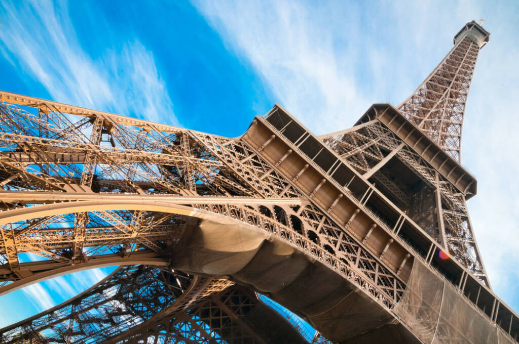 Paris, Eiffelturm, Frankreich, http://www.shutterstock.com/de/pic-112383452/stock-photo-famous-eiffel-tower-in-paris-france.html, © shutterstock.com (15.07.2014) 