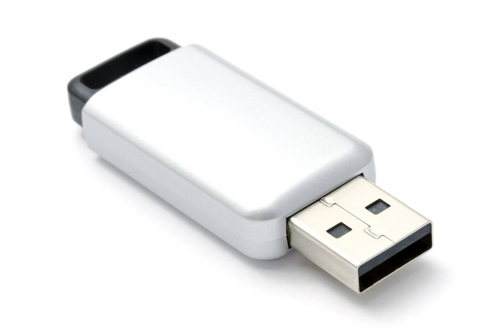 USB Stick, Speicher http://www.shutterstock.com/de/pic-101723476/stock-photo-usb-flash-drive-closeup-on-white-background.html (19.07.2014) 