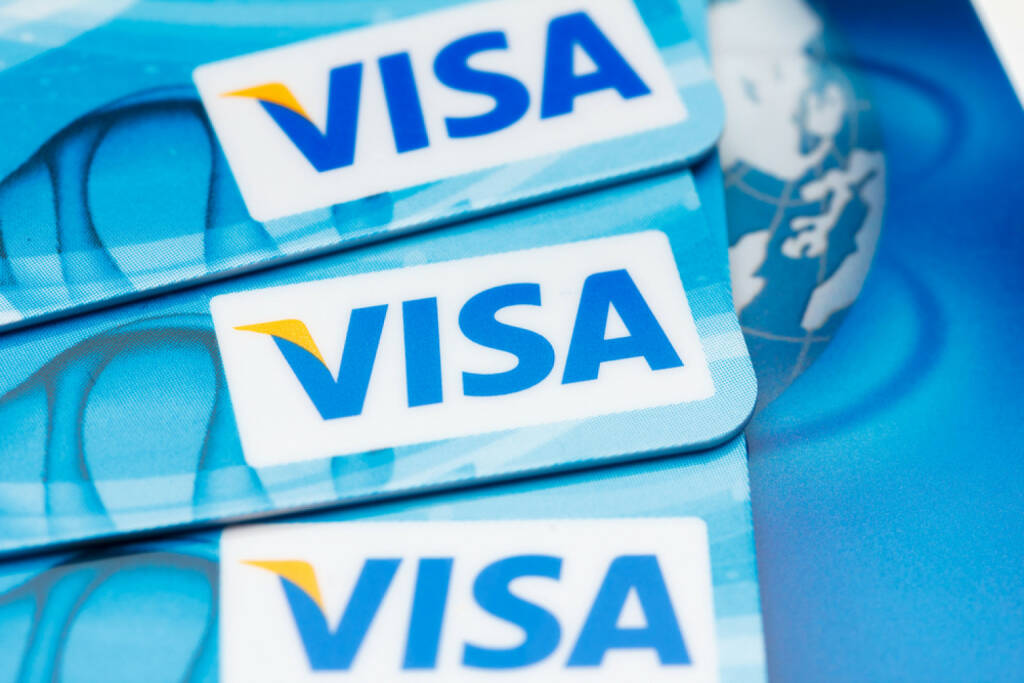 Visa, Kredit, Kreditkarte, <a href=http://www.shutterstock.com/gallery-304885p1.html?cr=00&pl=edit-00>Sukharevskyy Dmytro (nevodka)</a> / <a href=http://www.shutterstock.com/?cr=00&pl=edit-00>Shutterstock.com</a> , Sukharevskyy Dmytro (nevodka) / Shutterstock.com, © www.shutterstock.com (21.07.2014) 