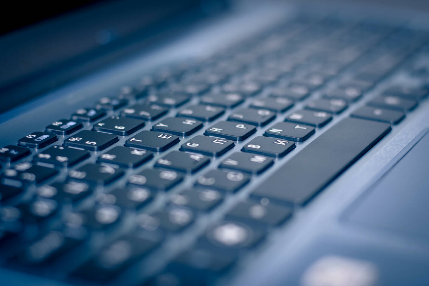 Tastatur, Keyboard, Laptop, IT, Elektronik, phttp://www.shutterstock.com/de/pic-120718087/stock-photo-keyboard-of-laptop-closeup.html