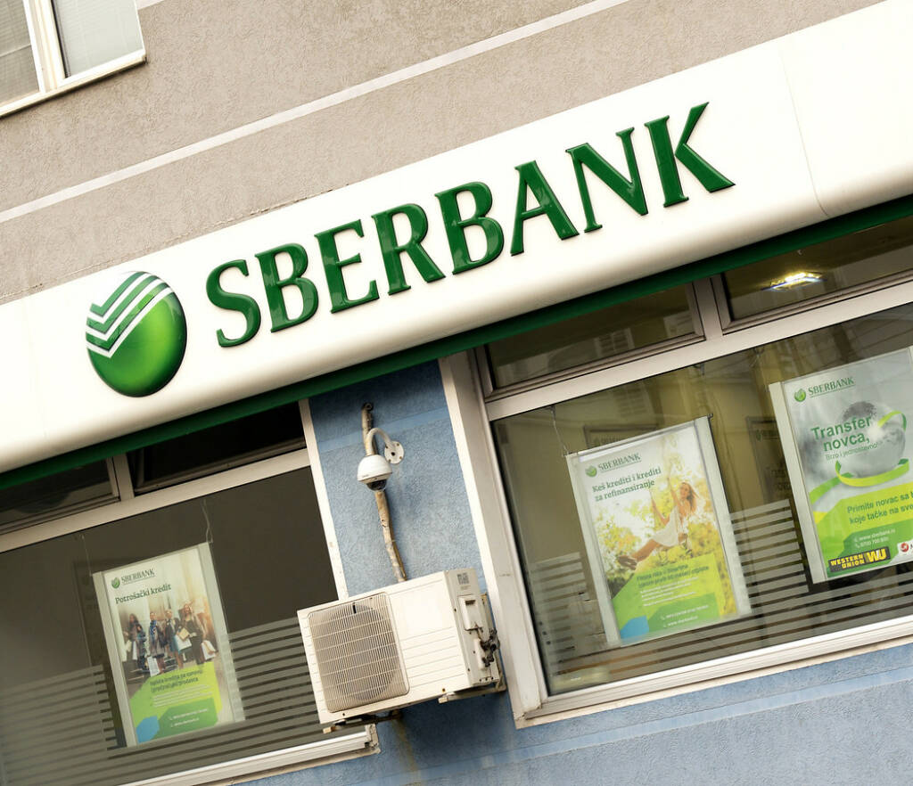 Sberbank, <a href=http://www.shutterstock.com/gallery-795697p1.html?cr=00&pl=edit-00>Quka</a> / <a href=http://www.shutterstock.com/?cr=00&pl=edit-00>Shutterstock.com</a> , Quka / Shutterstock.com, © www.shutterstock.com (24.07.2014) 