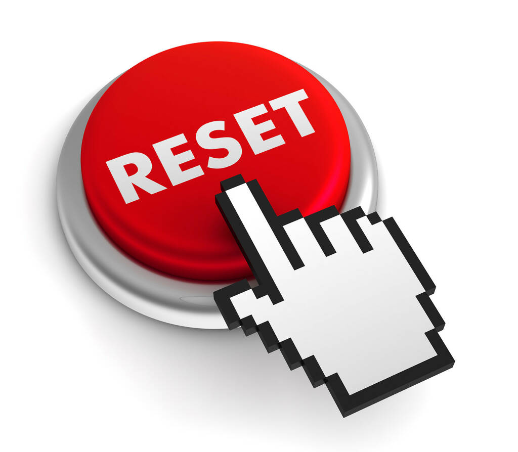 Reset, Button, drücken, Finger http://www.shutterstock.com/de/pic-159466415/stock-photo-reset-button.html (24.07.2014) 