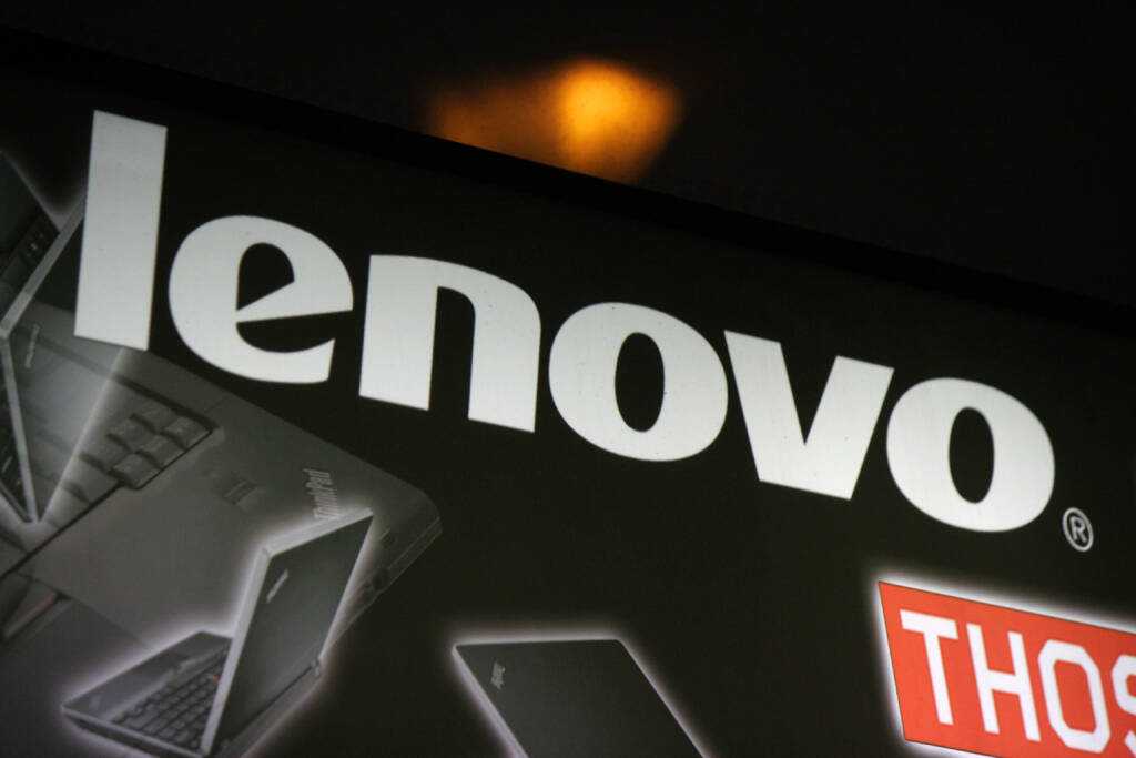 Lenovo, Logo <a href=http://www.shutterstock.com/gallery-320989p1.html?cr=00&pl=edit-00>360b</a> / <a href=http://www.shutterstock.com/?cr=00&pl=edit-00>Shutterstock.com</a> (28.07.2014) 