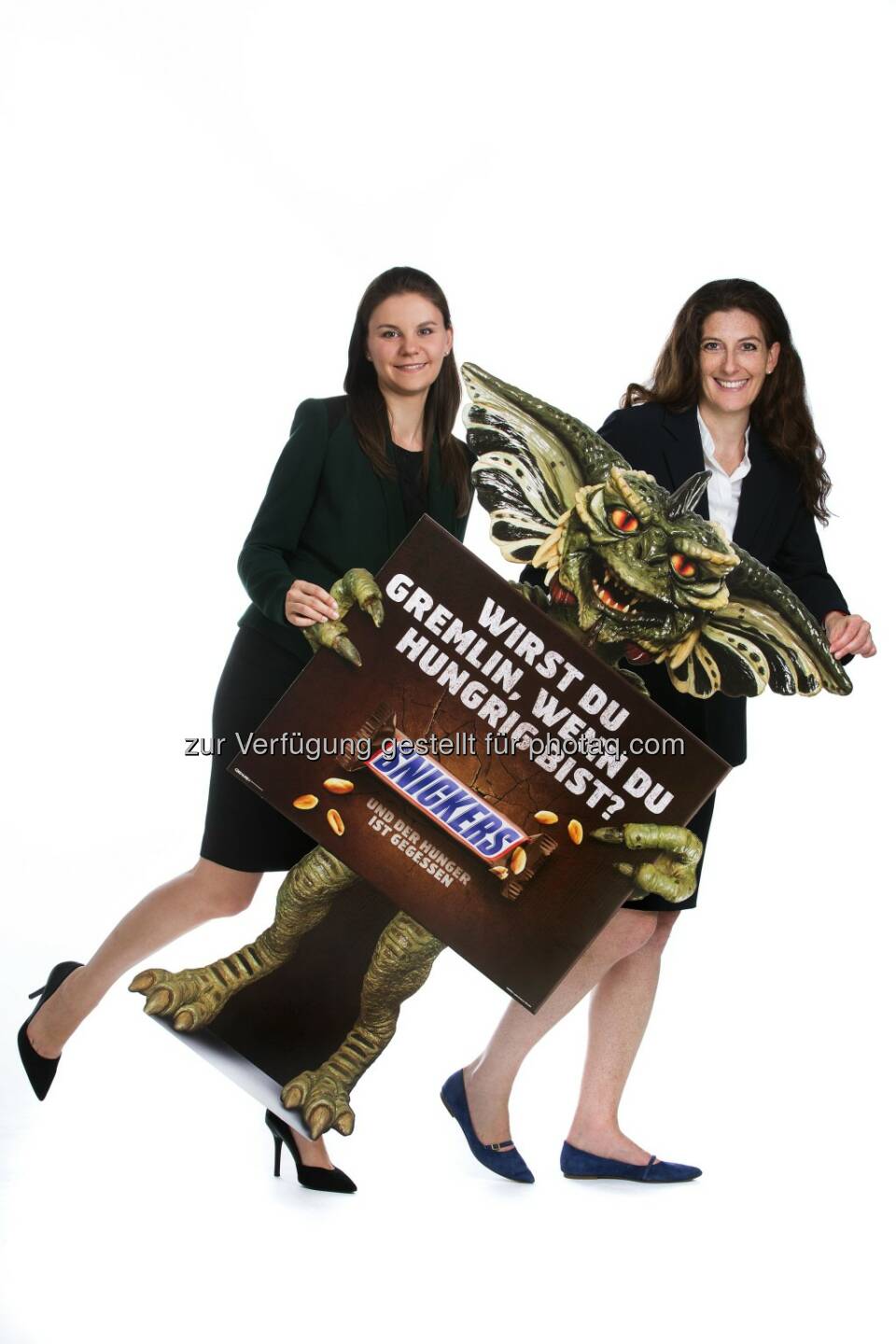 Mars Austria OG: Snicker(s) bringt die Gremlins(TM) zurück auf den Bildschirm: Petra Kaufmann (Brand Manager Chocolate Bars), Petra Nothdurfter (Marketing Director Chocolate & Food), Mars Austria OG