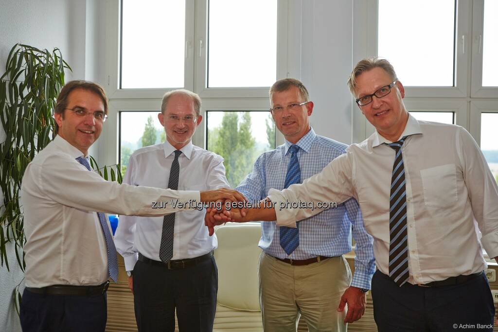 Jens Wendland (Baufeld-Öl GmbH, Deutschland),  Bertram Laub (.A.S.A. Abfall Service AG, Österreich), Andreas Schüppel (Puralube Inc, USA), Sönke Möhr (Puralube GmbH, Deutschland): .A.S.A. Abfall Service schafft mit .A.S.A. Lube eine Sekundärrohstoff-Marke für Altöl / Urban Mining statt Recycling - Werte aus dem Abfall holen, © Aussender (05.08.2014) 