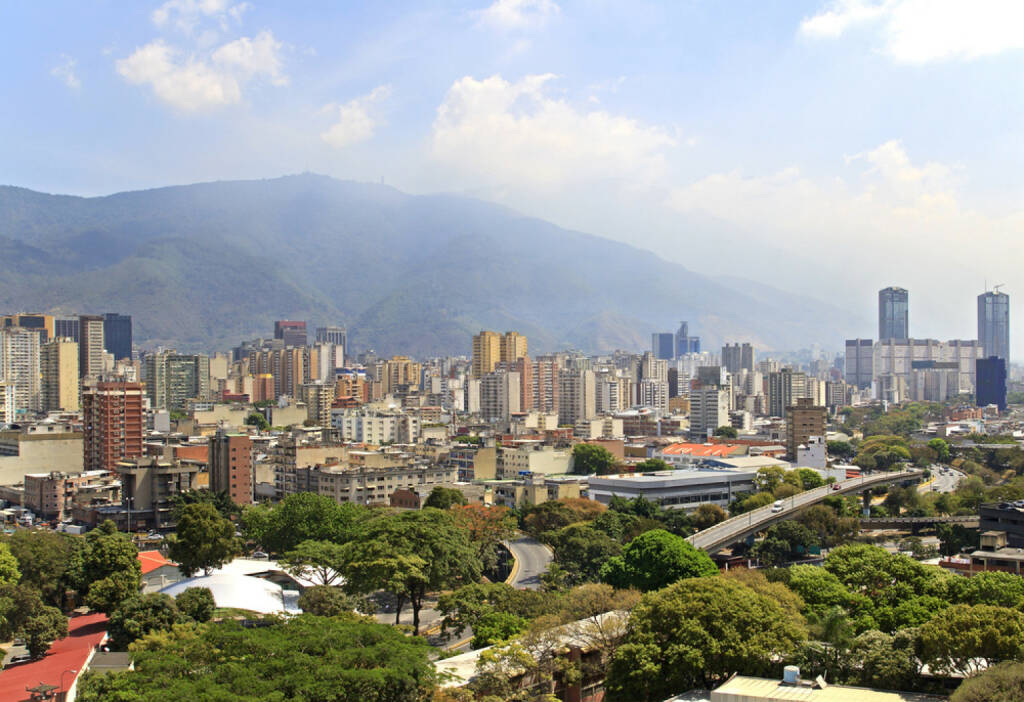 Caracas, Venezuela, http://www.shutterstock.com/de/pic-182034323/stock-photo-skyline-of-caracas-city-capital-of-venezuela.html, © (www.shutterstock.com) (11.08.2014) 
