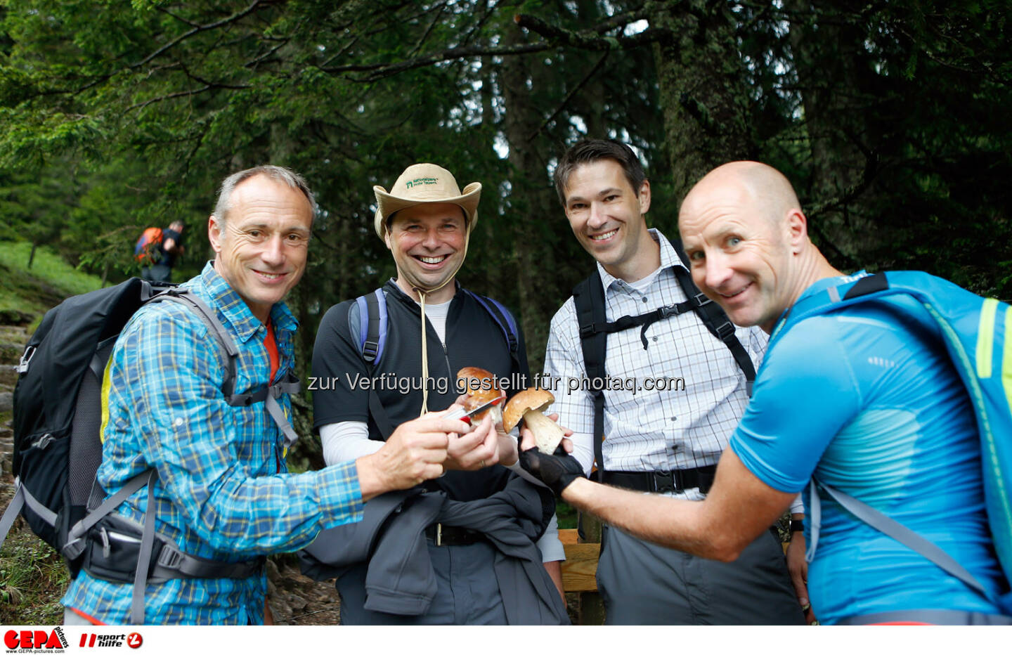 Toni Schutti, Philipp Bodzenta, Christoph Stadler und Roland Koenigshofer. (Photo: GEPA pictures/ Markus Oberlaender)