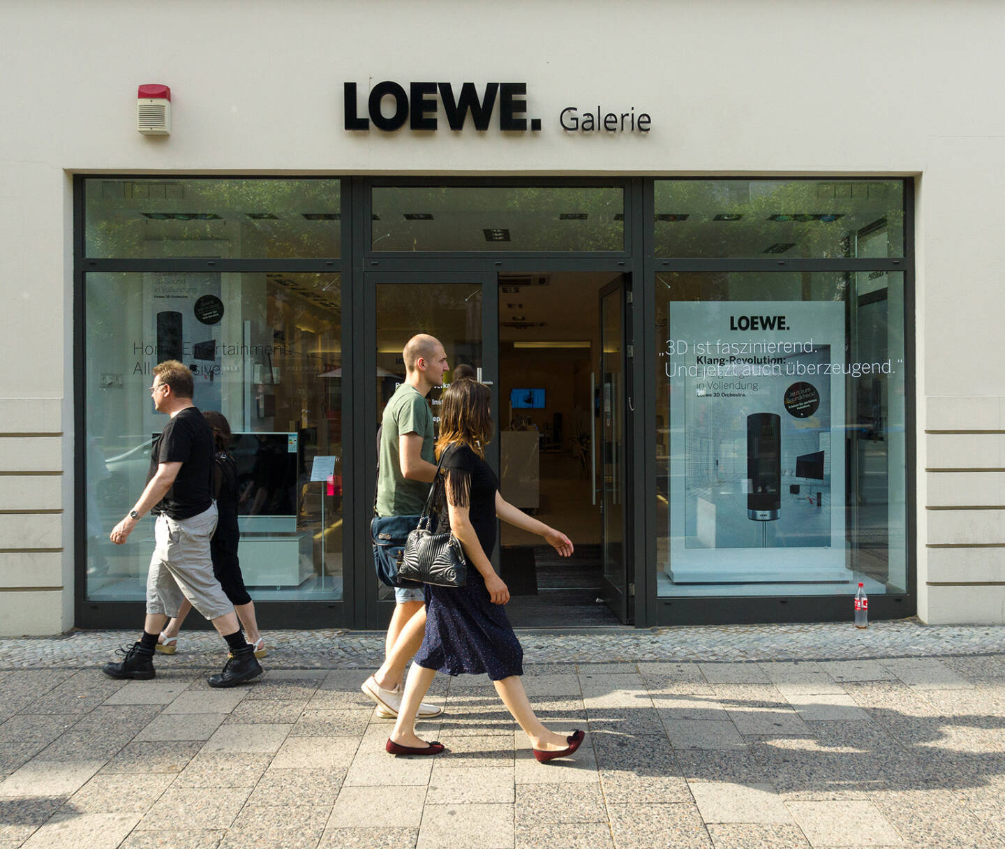 Loewe Geschäft, Galerie <a href=http://www.shutterstock.com/gallery-472024p1.html?cr=00&pl=edit-00>Bocman1973</a> / <a href=http://www.shutterstock.com/editorial?cr=00&pl=edit-00>Shutterstock.com</a>