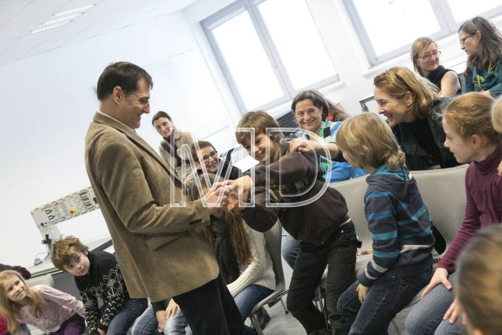 Norbert Berneck (Festo), Workshop Wiener Science Lectures bei Festo Luft ist nicht nix, © Martina Draper für Festo (18.01.2013) 