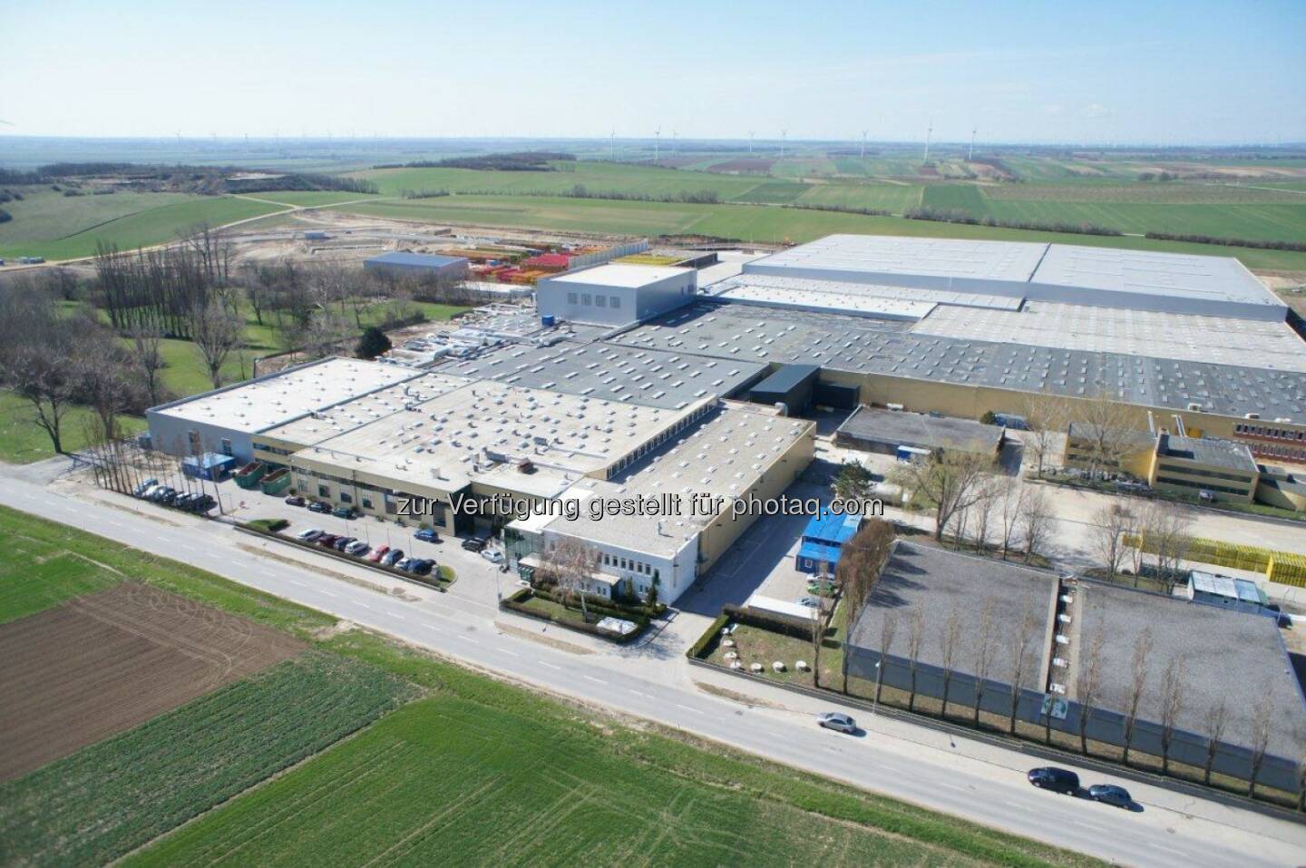 Produktionsanlage in Edelstal (Bild: Coca-Cola Hellenic)