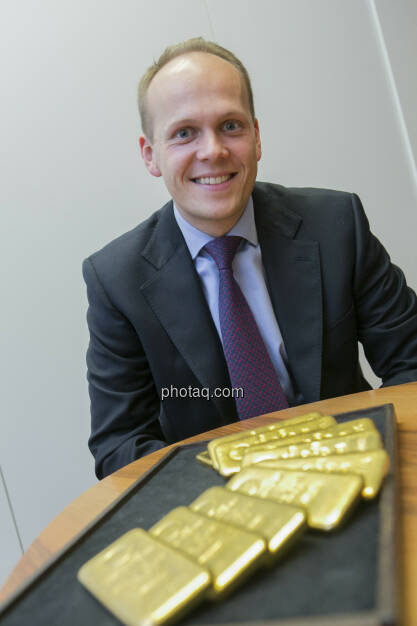 Ronald Stöferle, Gold, http://www.schoeller-muenzhandel.at, © finanzmarktfoto.at/Martina Draper (20.01.2013) 