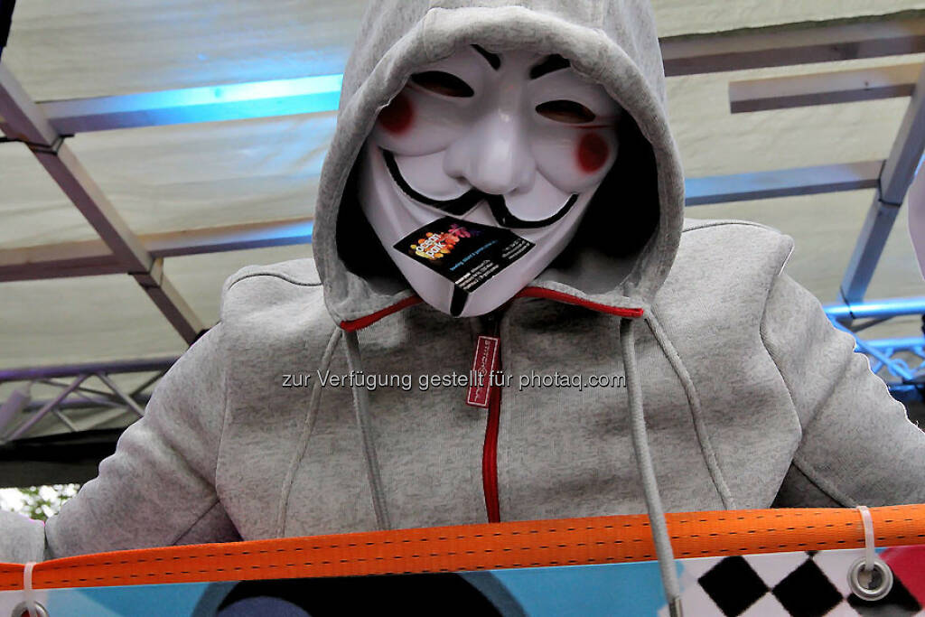 Anonymous, © bestevent.at (05.09.2014) 