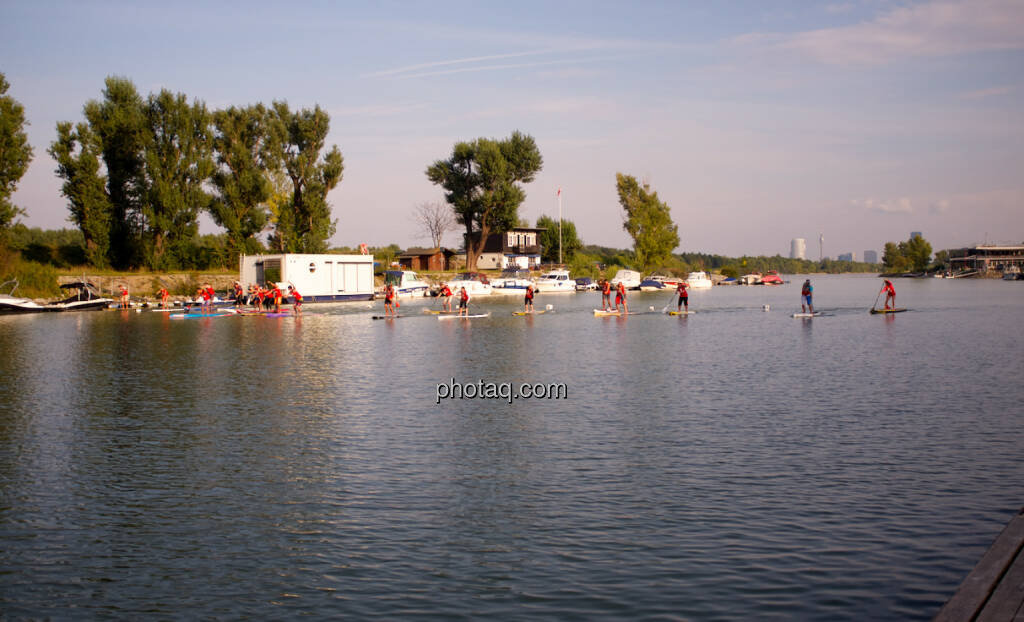 Blick auf die Donaucity - Wiener SUP-Meisterschaften 2014 in der Kuchelau (08.09.2014) 